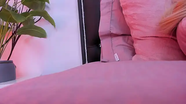 Czat XXX na żywo – Sweet_Ariadna_