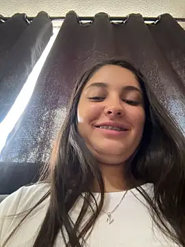 Chat +18 de Lucifer-firee ao vivo