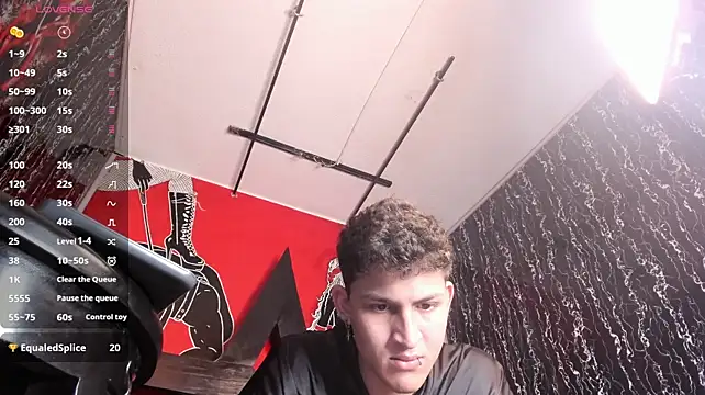 XXX chat uživo modela Axel_Romanov