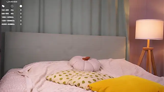 ReneaGilley live XXX chat