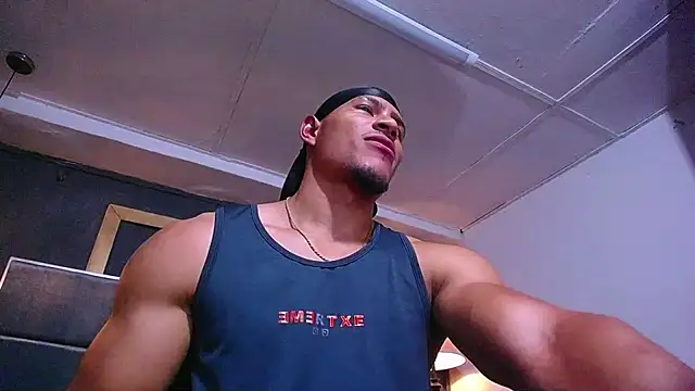 Chatroom XXX en direct de teddyfit19cm