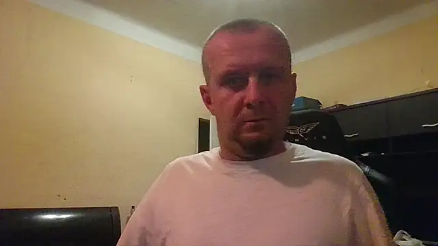 MrWhitePL Webcamshow