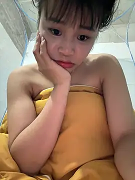 Bemi3_sexyy 网络视讯表演