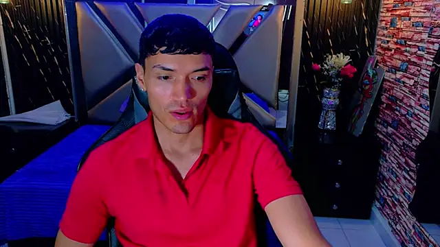 Aron_Darkx – Kamerová šou