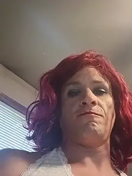 MaddyC6992's Live XXX Chat