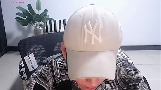โชว์เว็บแคมของ yichen008