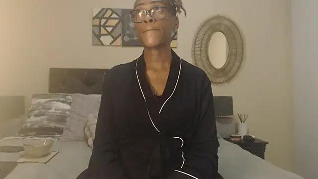 Creamyass22's Live XXX Chat