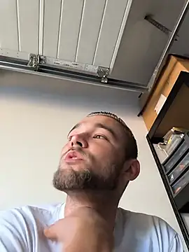 Benjamiinlt Pertunjukan Webcam