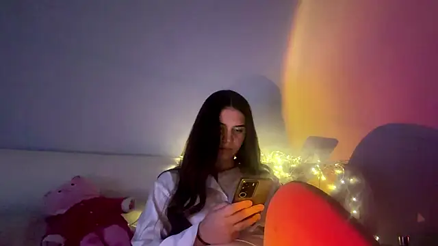 LucyLuxy's Live XXX Chat