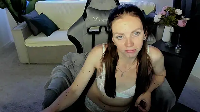 Živý XXX chat EmilyStevart