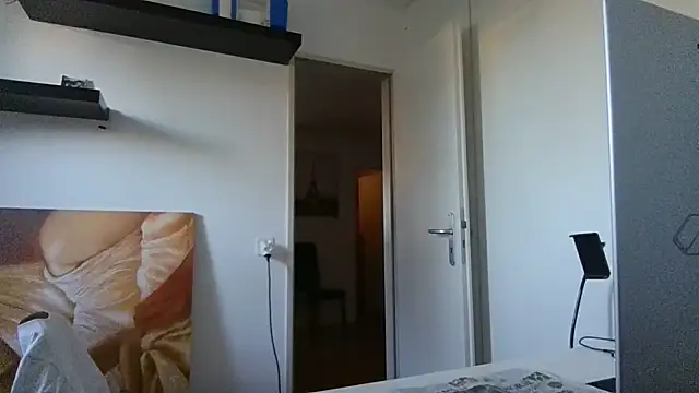 alpha-hunk's Webcam Show