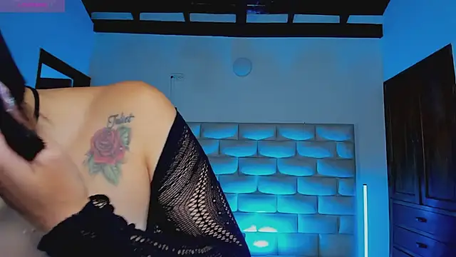 دردشة HollyGrey_ الجنسية المباشرة