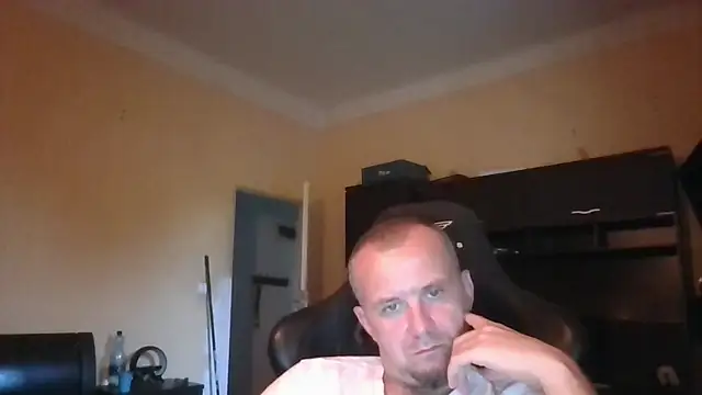 MrWhitePL Шоу с уебкамера