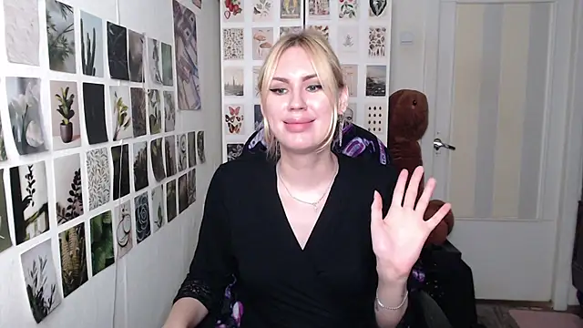CapriScorpion live XXX chat
