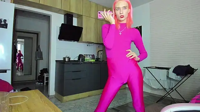 Chat +18 de _Alice_Kitty ao vivo