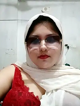 Nusrat-N's Live XXX Chat