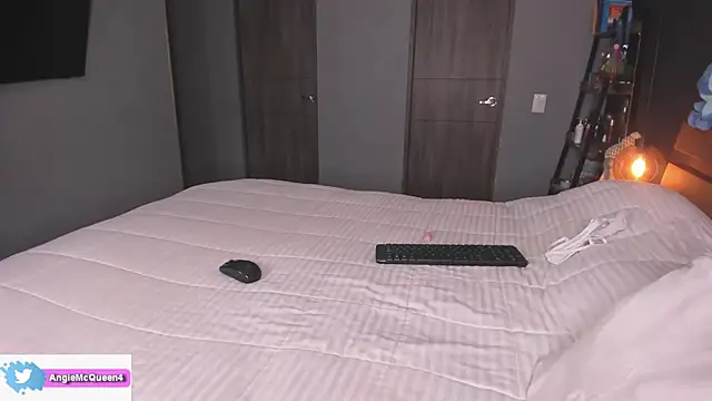 Czat XXX na żywo – Sarajames