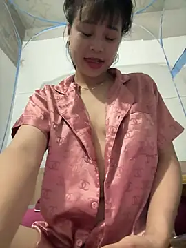 Bemi3_sexyy 网络视讯表演