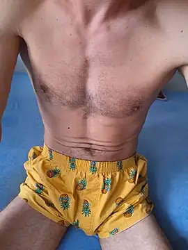 Show modela BODY_CUM na web-kameri