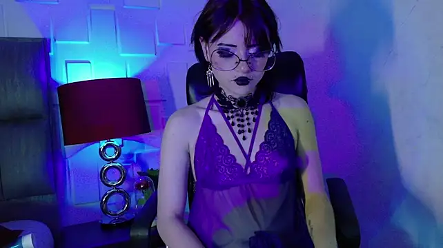 Chat +18 de ViolettClay_ ao vivo