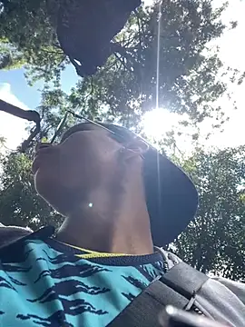 Andres_boy252 现场XXX聊天