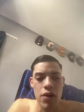 Онлайн чат XXX Latinos_2001