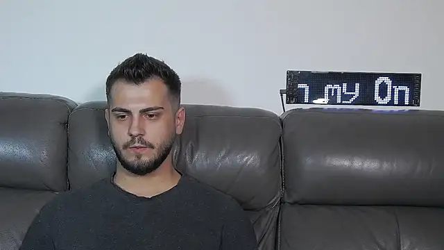 CrazyDom1 Webcam show
