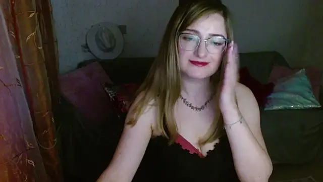 Arielsssplash Chat XXX in diretta