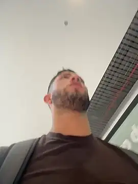 XXX chat uživo modela liam_bronw