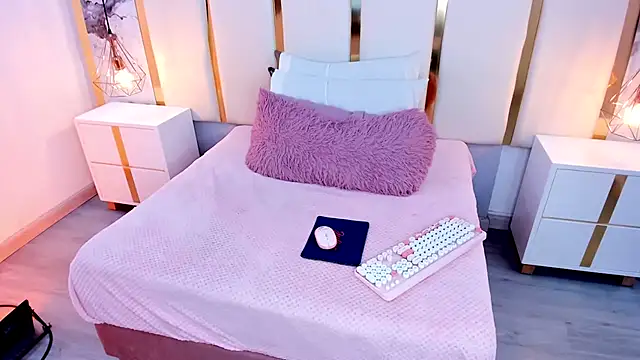 KamilaVegga Adlı Modelin Canlı XXX Sohbeti