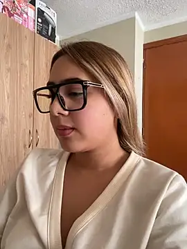 Miabonnett_'s Live XXX Chat