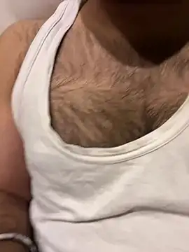 cutebeardi Adlı Modelin Canlı XXX Sohbeti