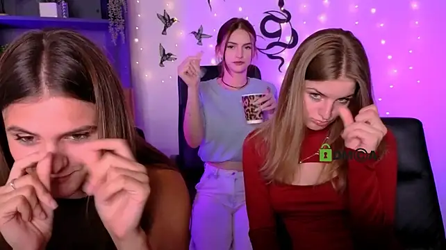 Živý XXX chat lisa_dark_