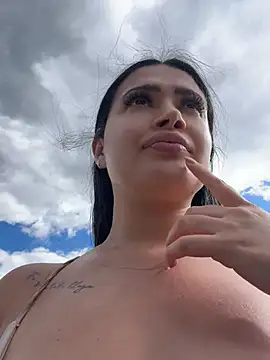 Sara_fun Adlı Modelin Canlı XXX Sohbeti