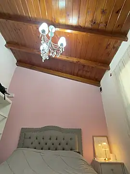selina-sky Pertunjukan Webcam