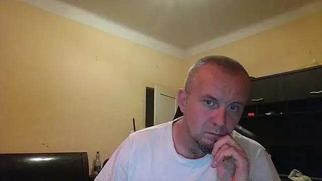 MrWhitePL Show Webcam