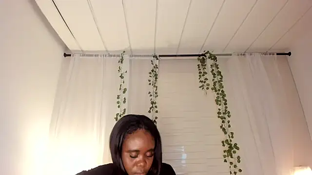 IvyBennet_ Chat XXX in diretta