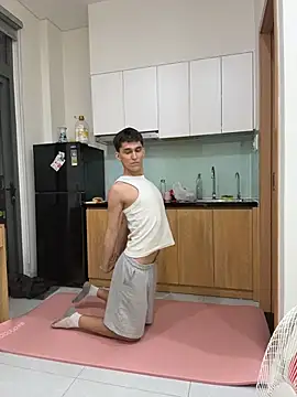 Show modela Adrian_Coles na web-kameri