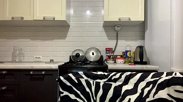 IsabellaQiueen Webcamshow