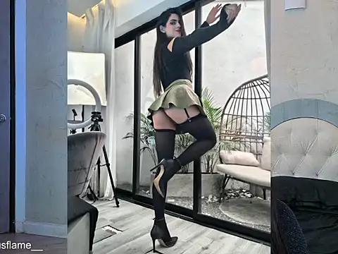 Venus_flame1 élő XXX-chatje