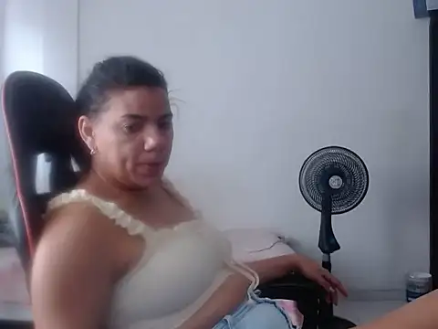 Chat XXX ao vivo de Adriana_0312