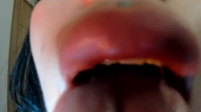 Silvanna-Moree Chat XXX in diretta