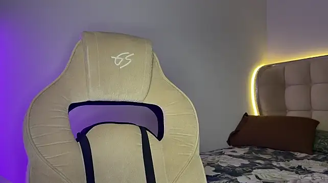 MarlynRobertsen's Live XXX Chat