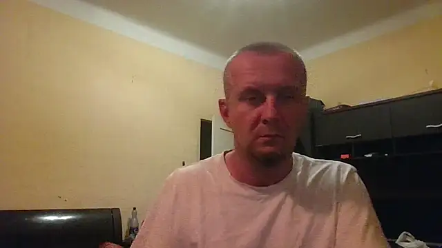 MrWhitePL Chat XXX live