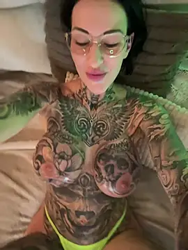 MeganWitch Webcam-Show