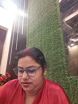 Chat +18 de SHANVII ao vivo