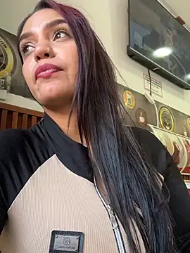 Sara-77 ওয়েবক্যাম শো