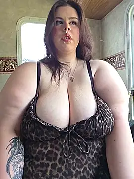NaughtyPrincessJasmine: διαδικτυακό σόου στην κάμερα
