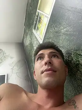 Valentiino69 – webcam-show