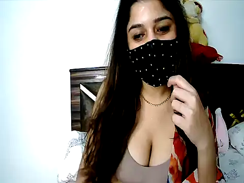 Gloie4u Chat XXX in diretta